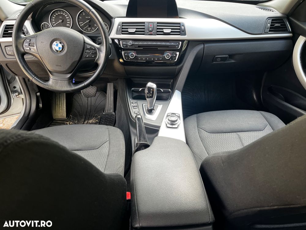 BMW Seria 3 320d xDrive AT - 6