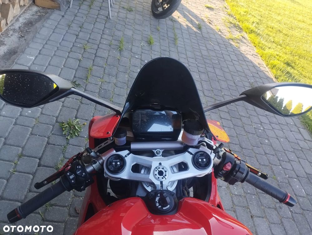 Ducati Panigale V4 - 5