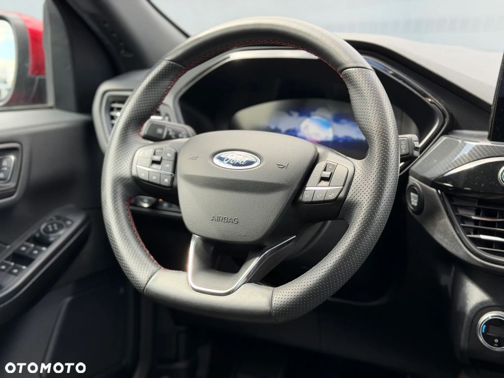 Ford Kuga 1.5 EcoBoost FWD ST-Line - 32