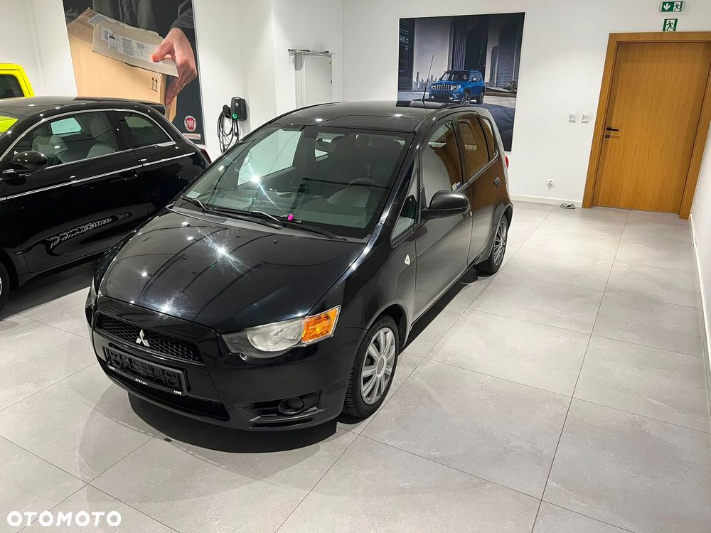 Mitsubishi Colt - 2