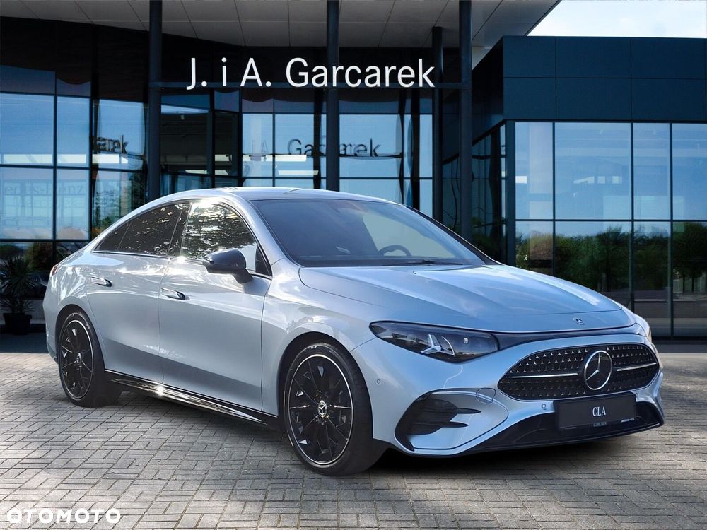 Mercedes-Benz CLA - 8