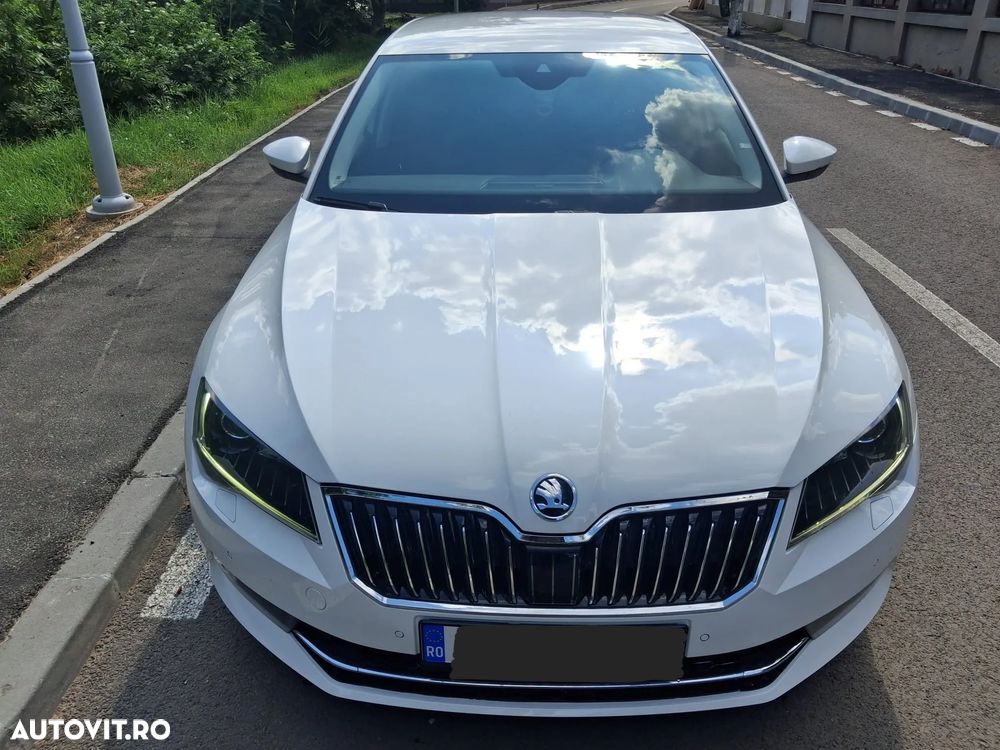 Skoda Superb 2.0 TDI Laurin & Klement - 15