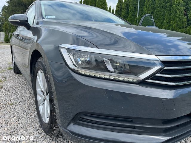 Volkswagen Passat 1.5 TSI EVO Comfortline - 18