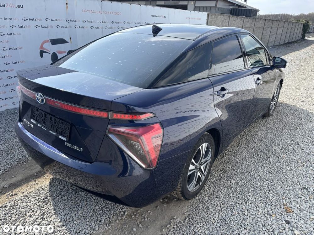 Toyota Mirai - 4