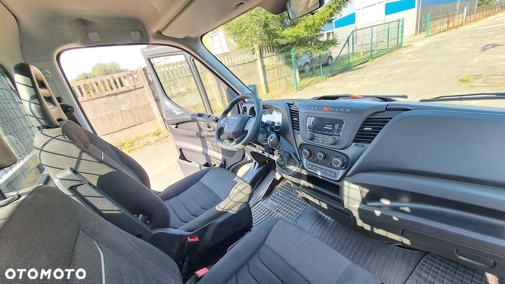 Iveco DAILY 35C18H - 21