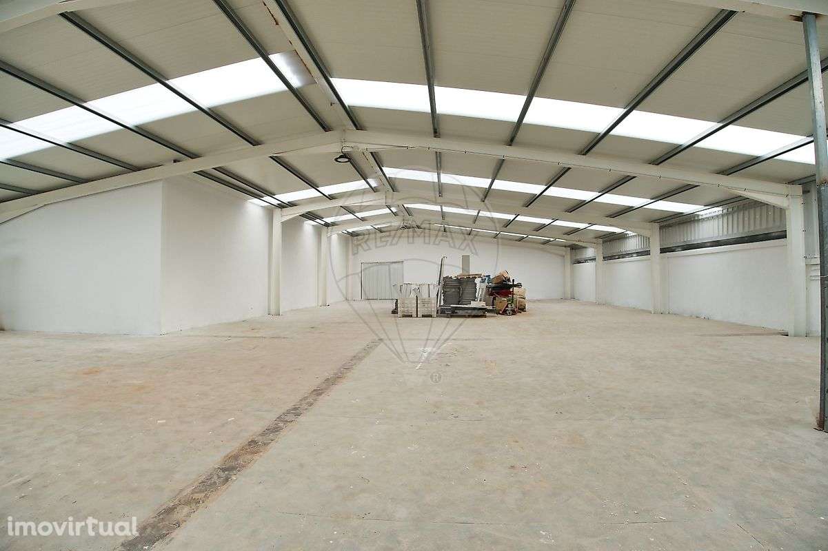 Armazém  para arrendamento - Grande imagem: 5/15