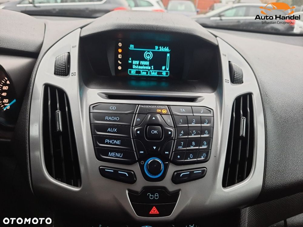 Ford Transit Connect - 15