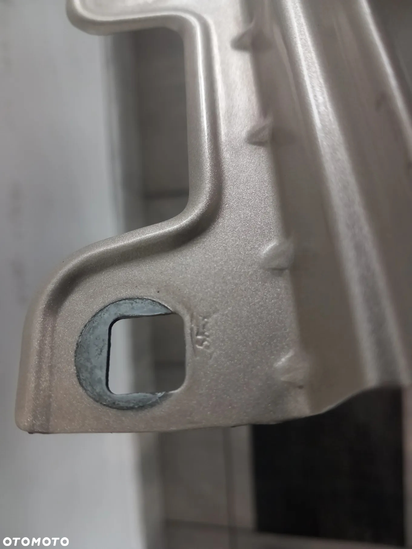 Błotnik przedni prawy - bok nadwozia Ford Ka 2016- 1904950 - 9