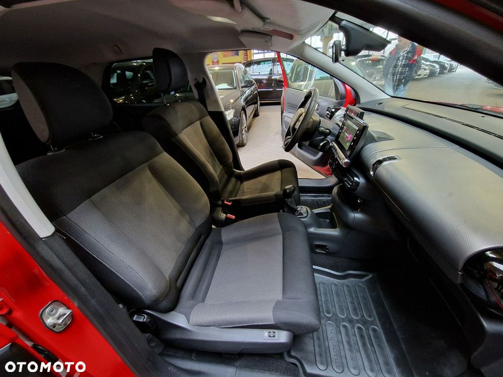 Citroën C4 Cactus - 19
