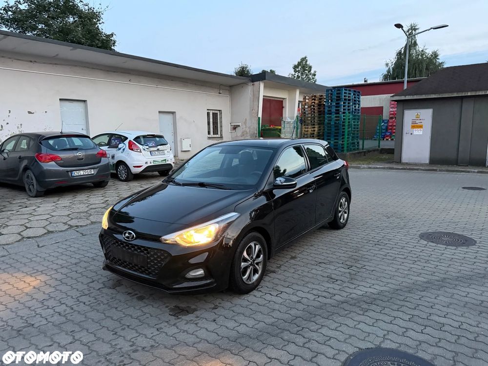 Hyundai i20 - 16