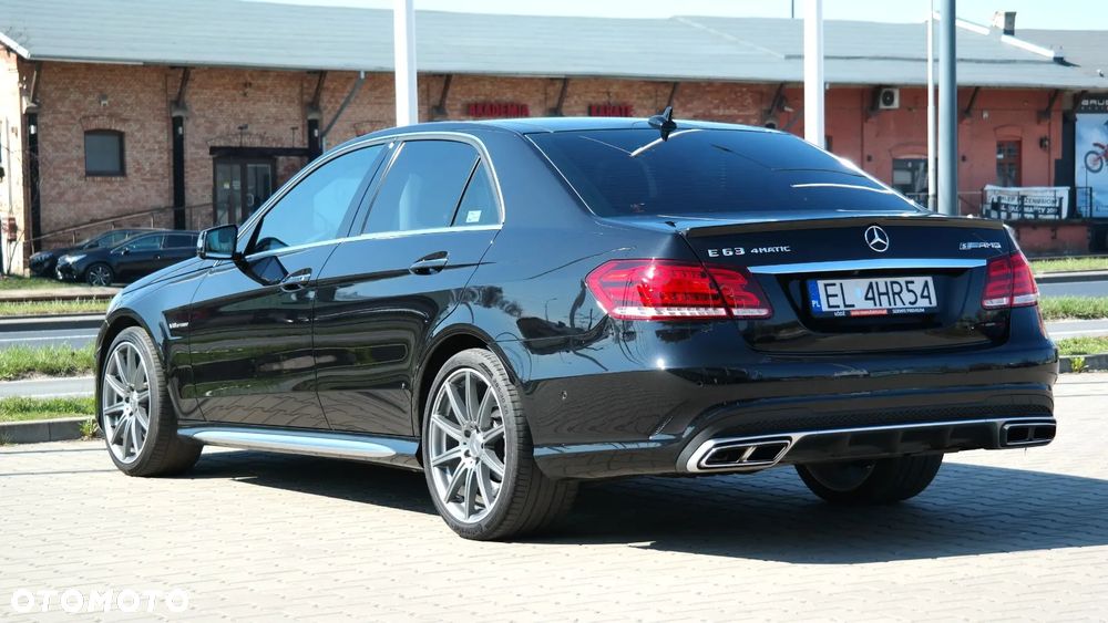 Mercedes-Benz Klasa E - 2