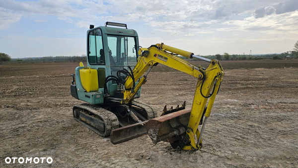 Yanmar B25 V Minikoparka