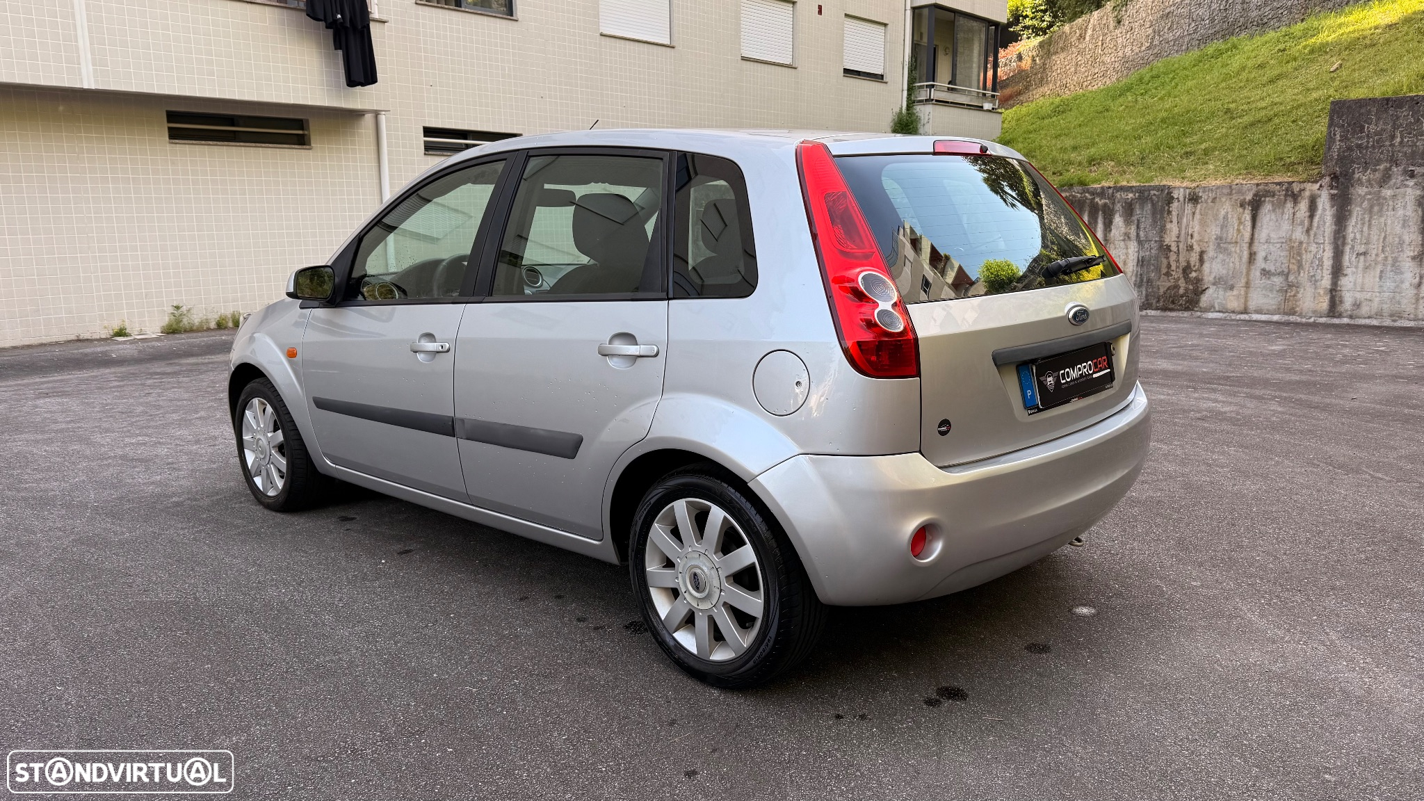 Ford Fiesta 1.25 Trend - 9