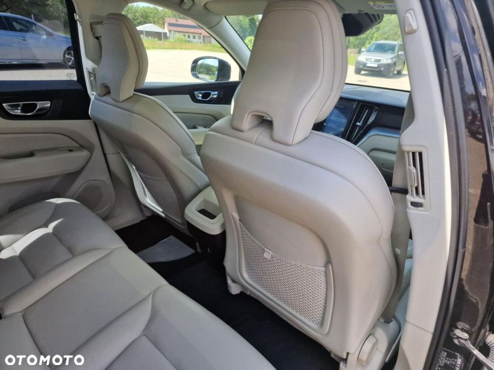 Volvo XC 60 - 7