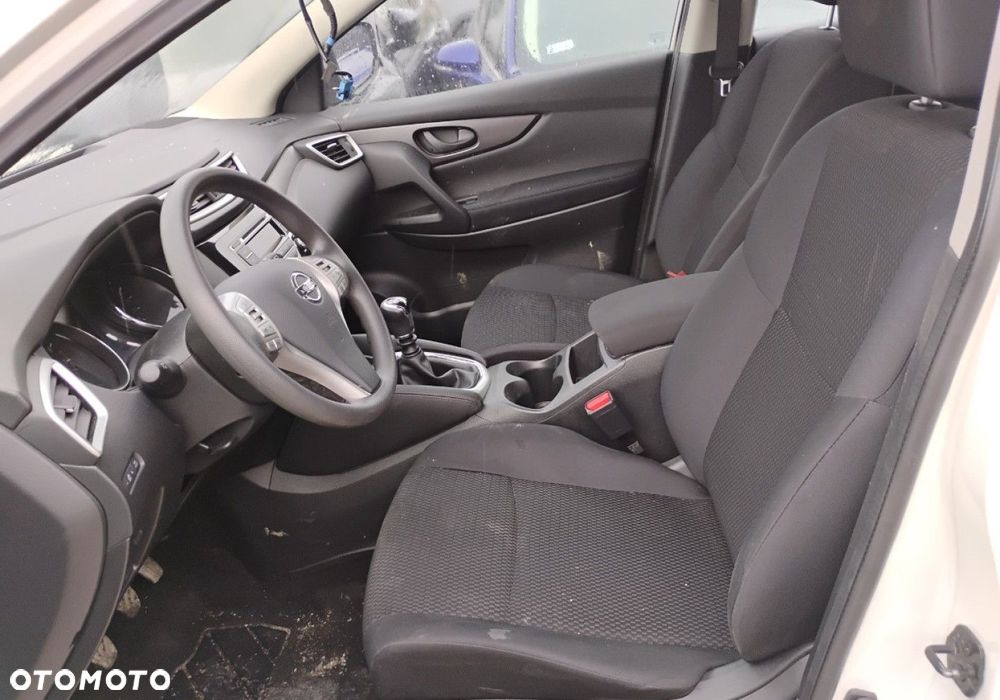 Nissan Qashqai - 8