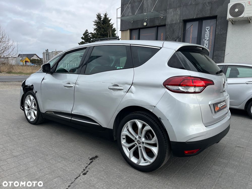 Renault Scenic - 4
