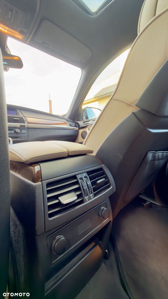 BMW X6 - 19