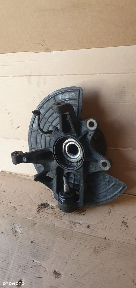 Zwrotnica lewy przód przednia lewa Mercedes ML W163 4.0 CDI - 7