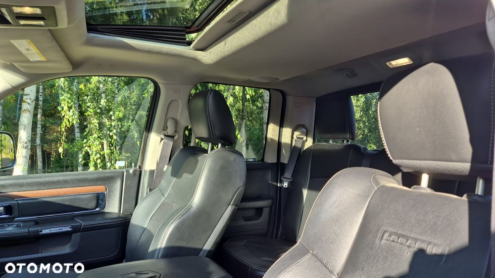 Dodge RAM 5.7 4x4 - 8