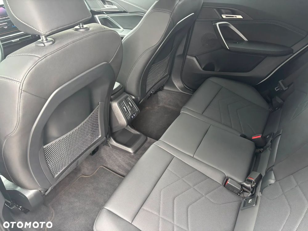 BMW X1 - 17