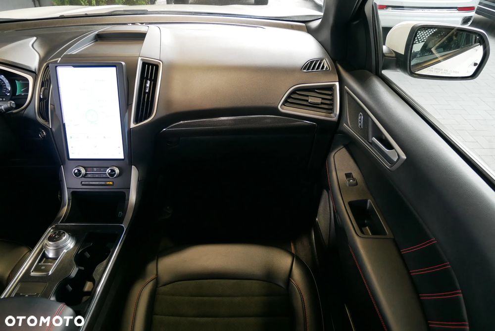 Ford Edge 2.0 EcoBlue Bi-Turbo 4x4 ST-LINE - 13