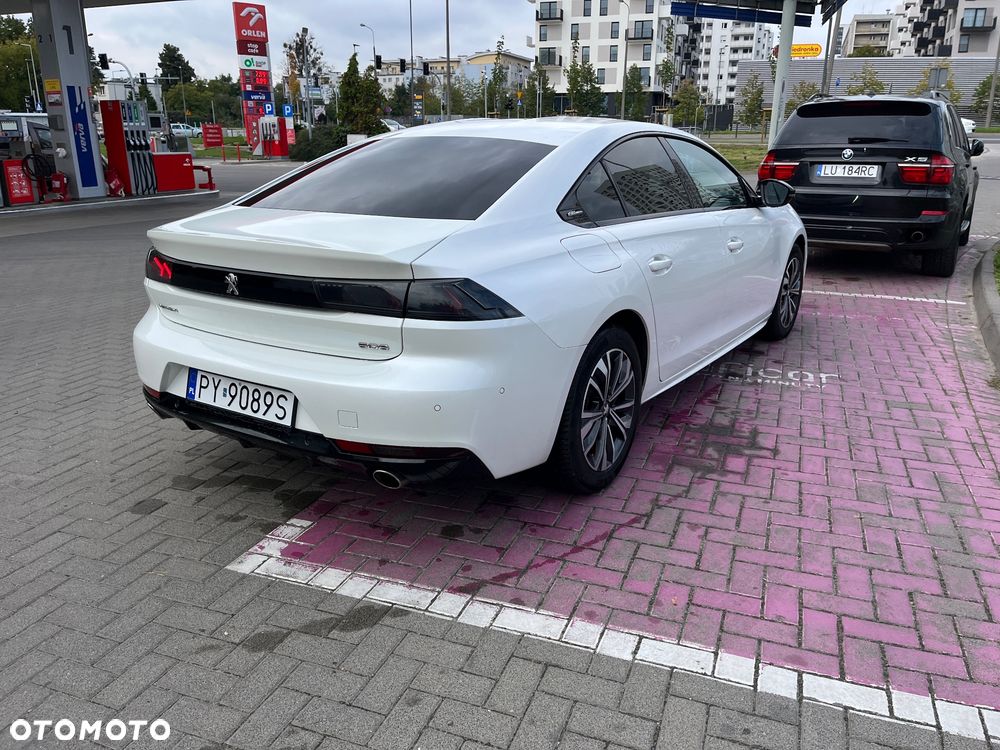 Peugeot 508 - 8