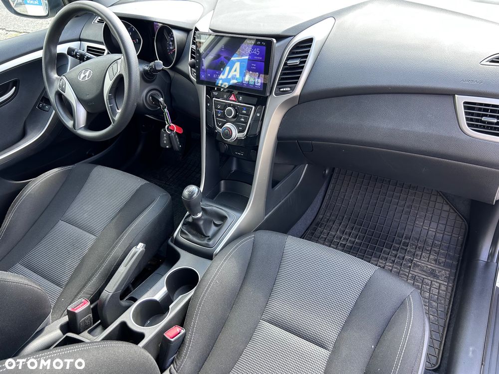 Hyundai i30 - 15
