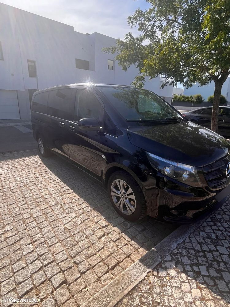 Mercedes-Benz Vito Tourer Longa Aut. PRO — fotografia 3