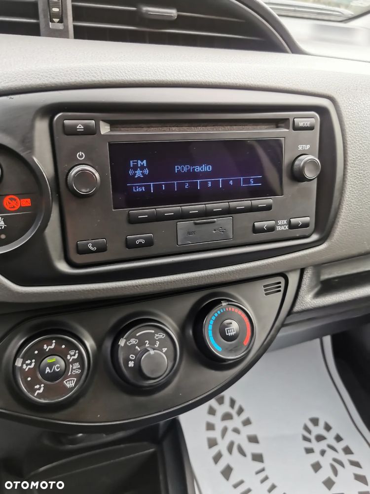 Toyota Yaris 1.5 Active - 26