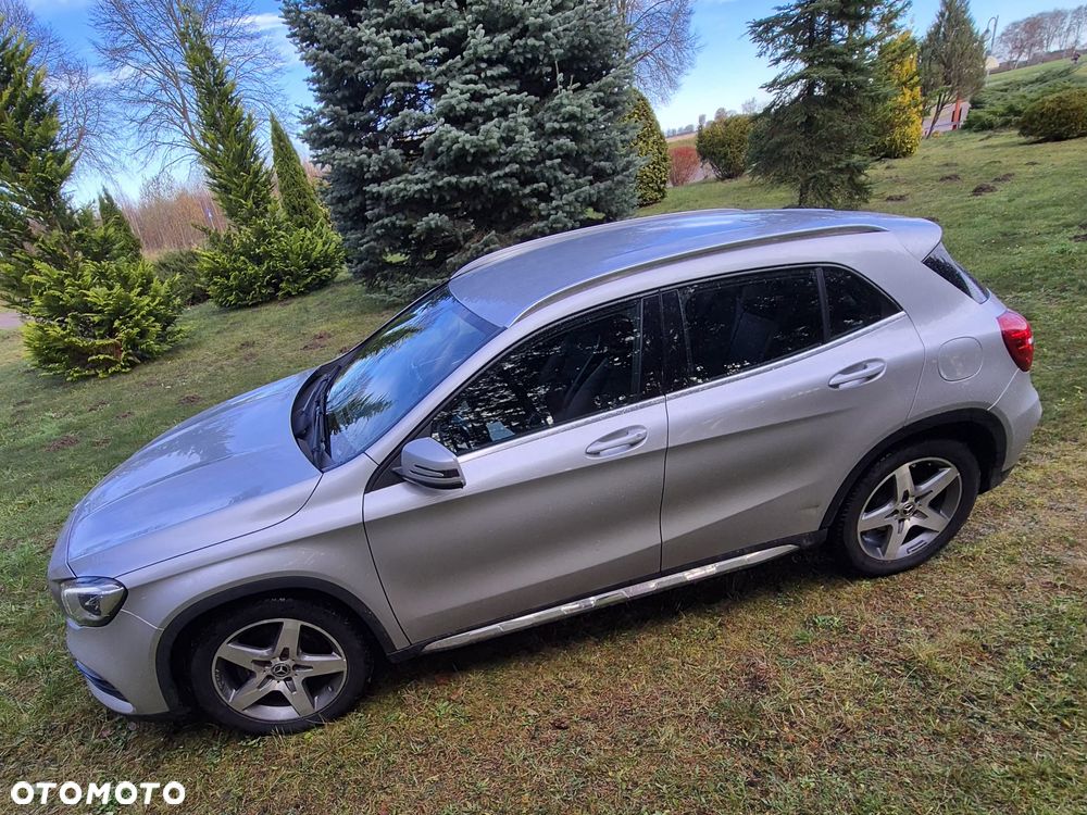 Mercedes-Benz GLA 180 d 7G-DCT AMG Line - 7