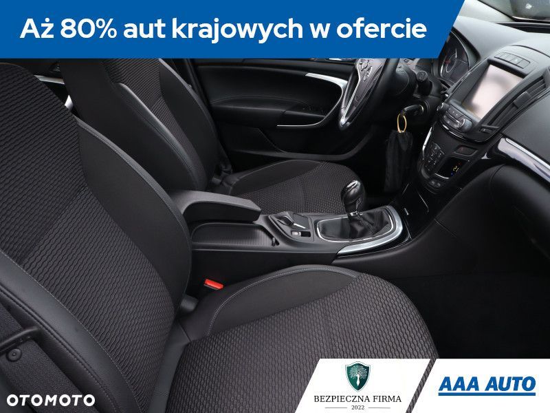 Opel Insignia - 11
