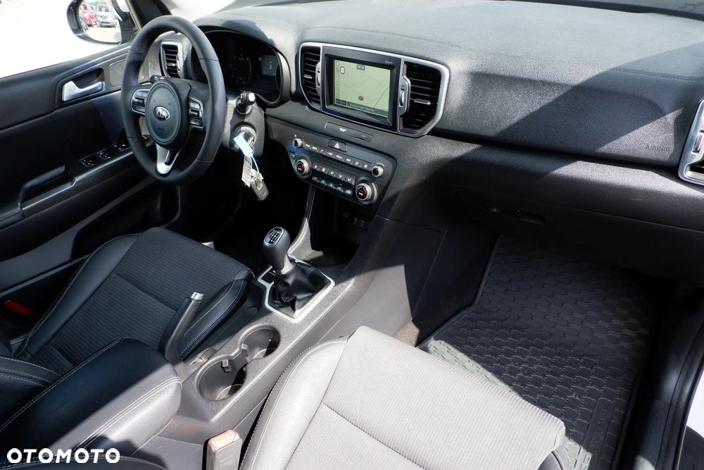Kia Sportage 1.7 CRDI 2WD Dream-Team Edition - 4