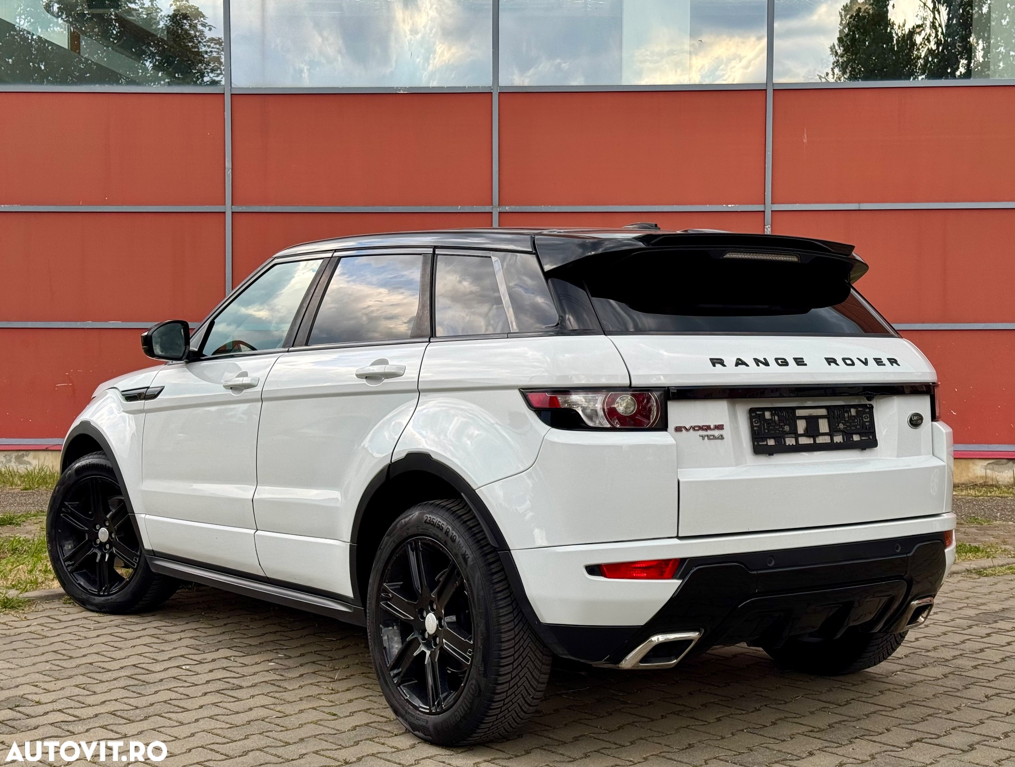 Land Rover Range Rover Evoque - 4