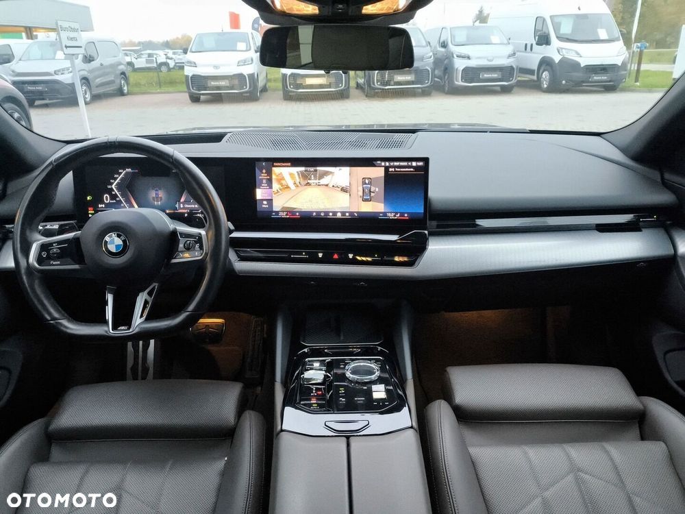 BMW Seria 5 520d xDrive mHEV M Sport - 11