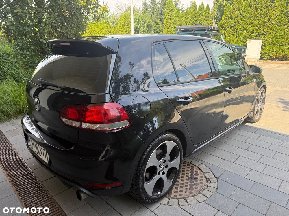 Volkswagen Golf 2.0 GTI - 3