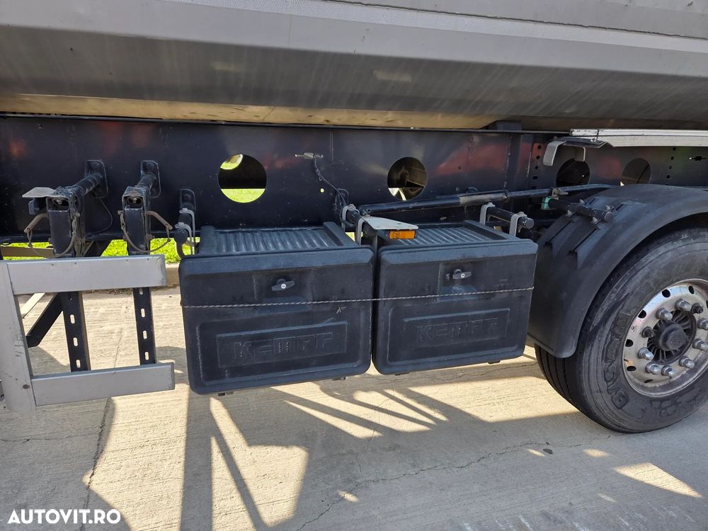 Kempf 50m3 FIER VECHI, 2017, axe BPW, Usi spate, Axa liftabila, jante aluminiu, Scena vizitare, prelata, Carte identitate RAR, rulata in Germania, posibilitate leasing-PROMOTIE 20.900 EUR+Tva - 8
