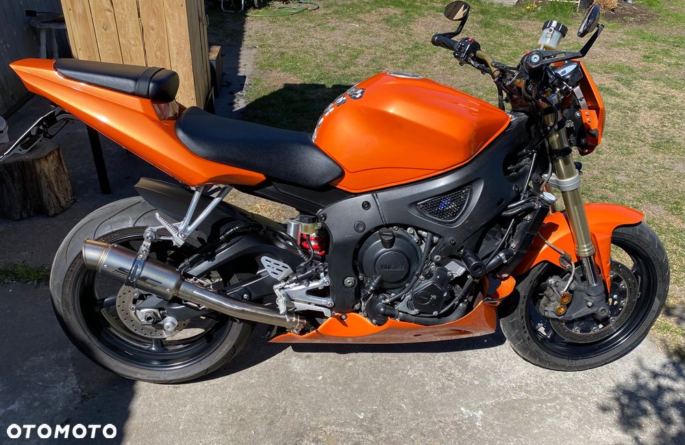 Yamaha YZF - 12