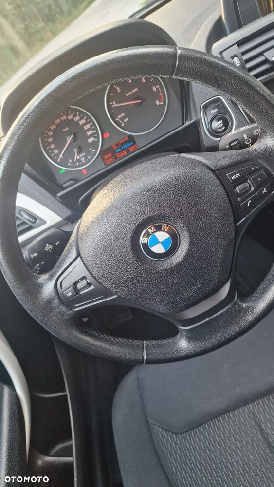 BMW Seria 1 116d EfficientDynamics - 10