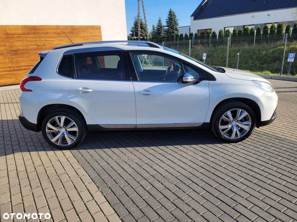 Peugeot 2008 PureTech 130 GPF Stop&Start Signature - 3