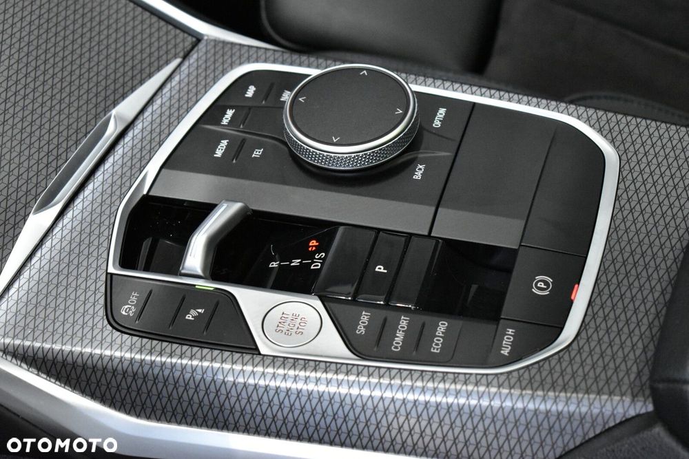 BMW Seria 3 - 24