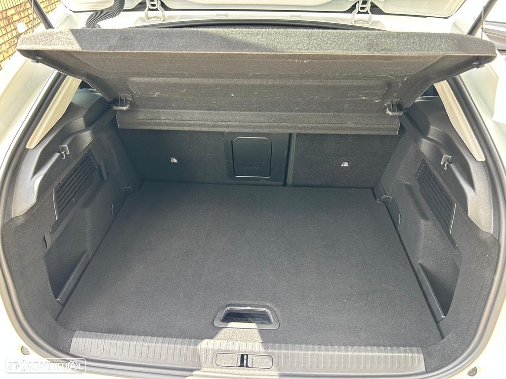 Citroën e-C4 50 kWh Shine - 28