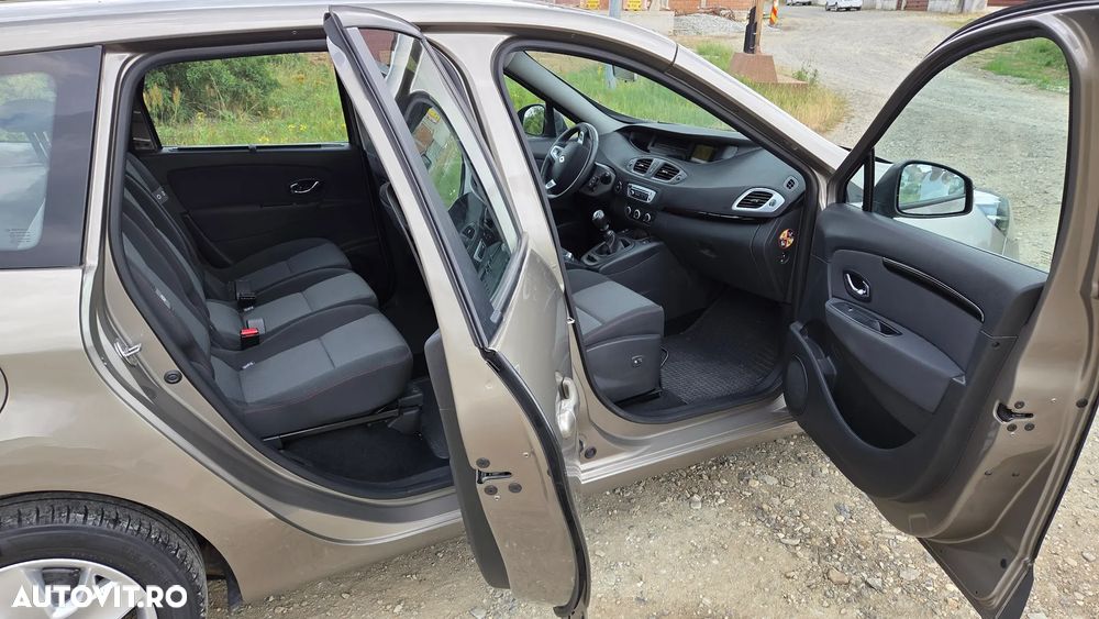 Renault Grand Scenic 1.6 Expression - 9