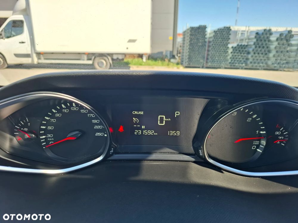 Peugeot 308 - 17