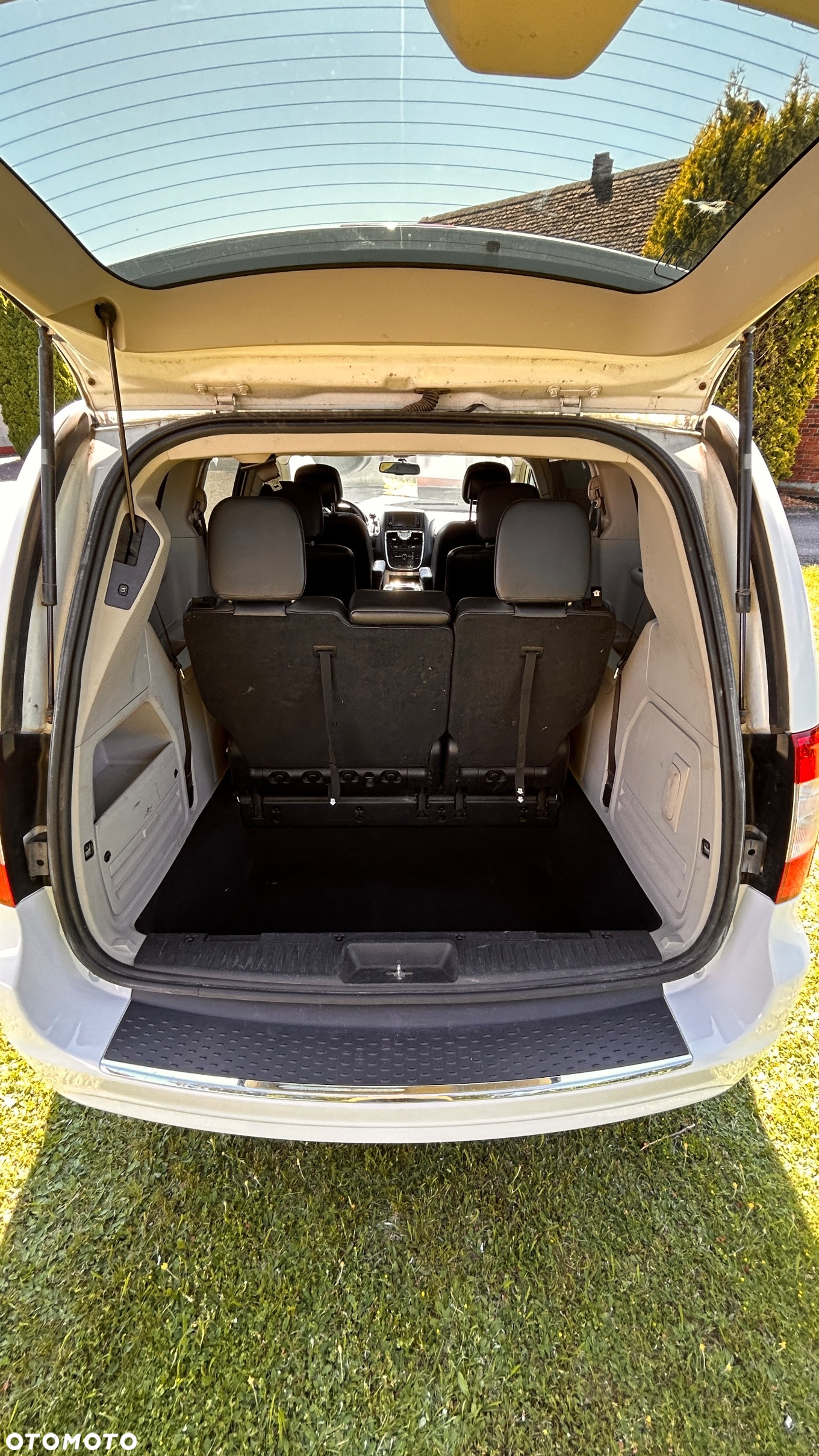 Chrysler Town & Country 3.6 Touring - 5