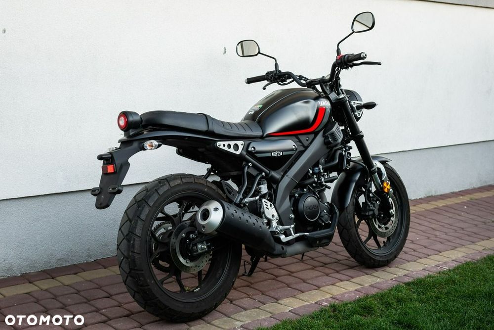 Yamaha XSR - 4