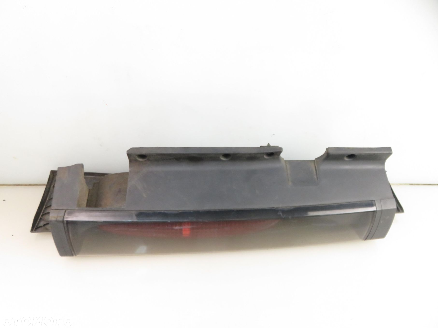 LAMPA PRAWA TYLNA OPEL VIVARO A (01-06-14) - 4