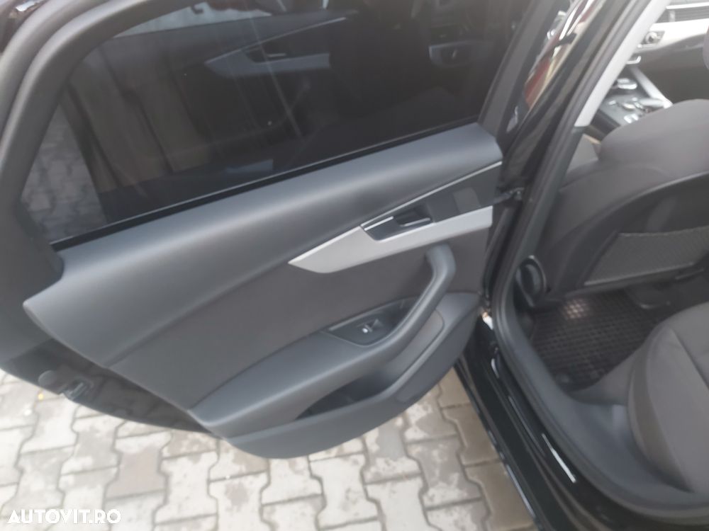 Audi A4 2.0 TDI S tronic - 10