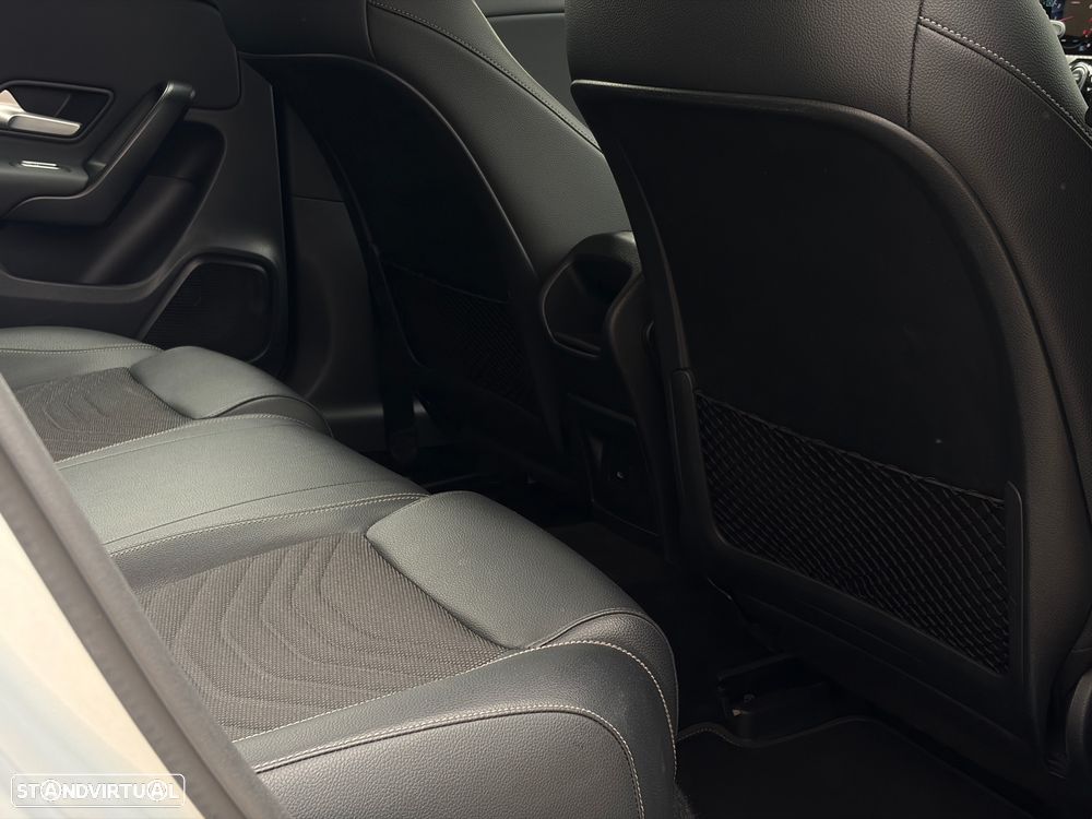 Mercedes-Benz A 200 - 40