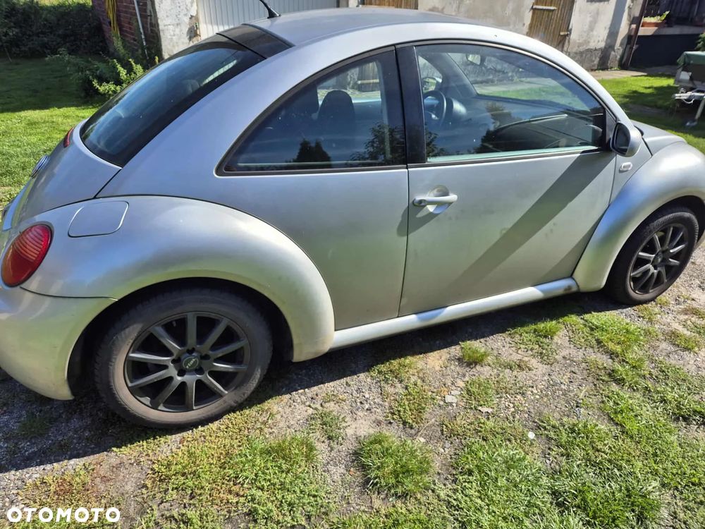 Volkswagen New Beetle 1.8T - 6