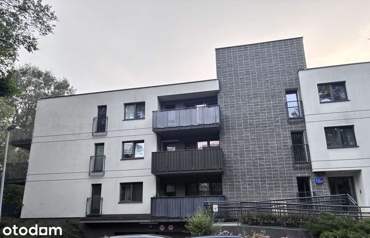 2 pokoje, 44,36 m², duży balkon, miejsce postojowe – blisko tramwaju